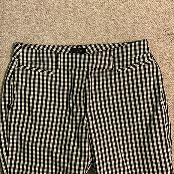 White House Black Market Slim Crop Pants - Picture 2 of 6